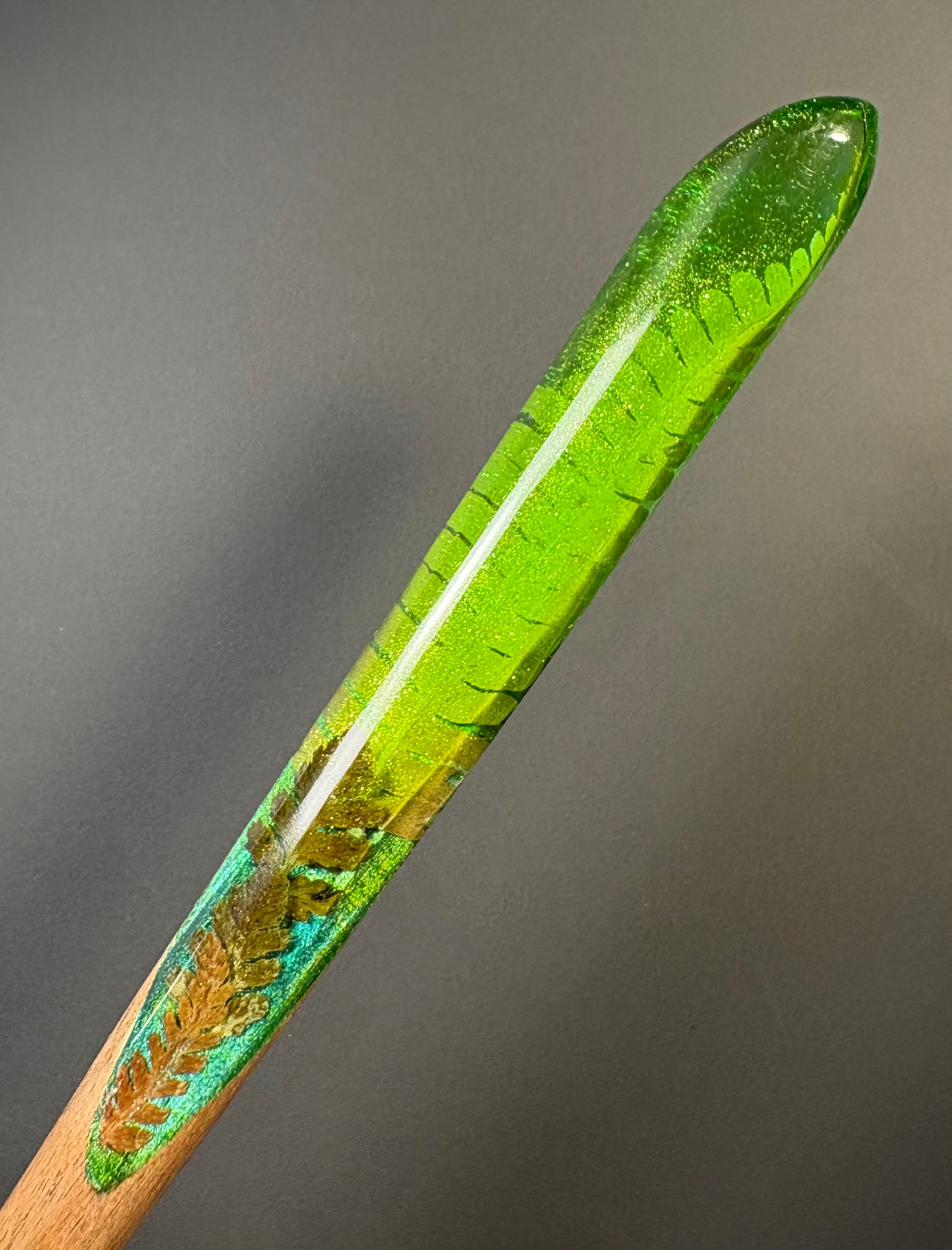 FOREST QUEEN - HAIR STICK