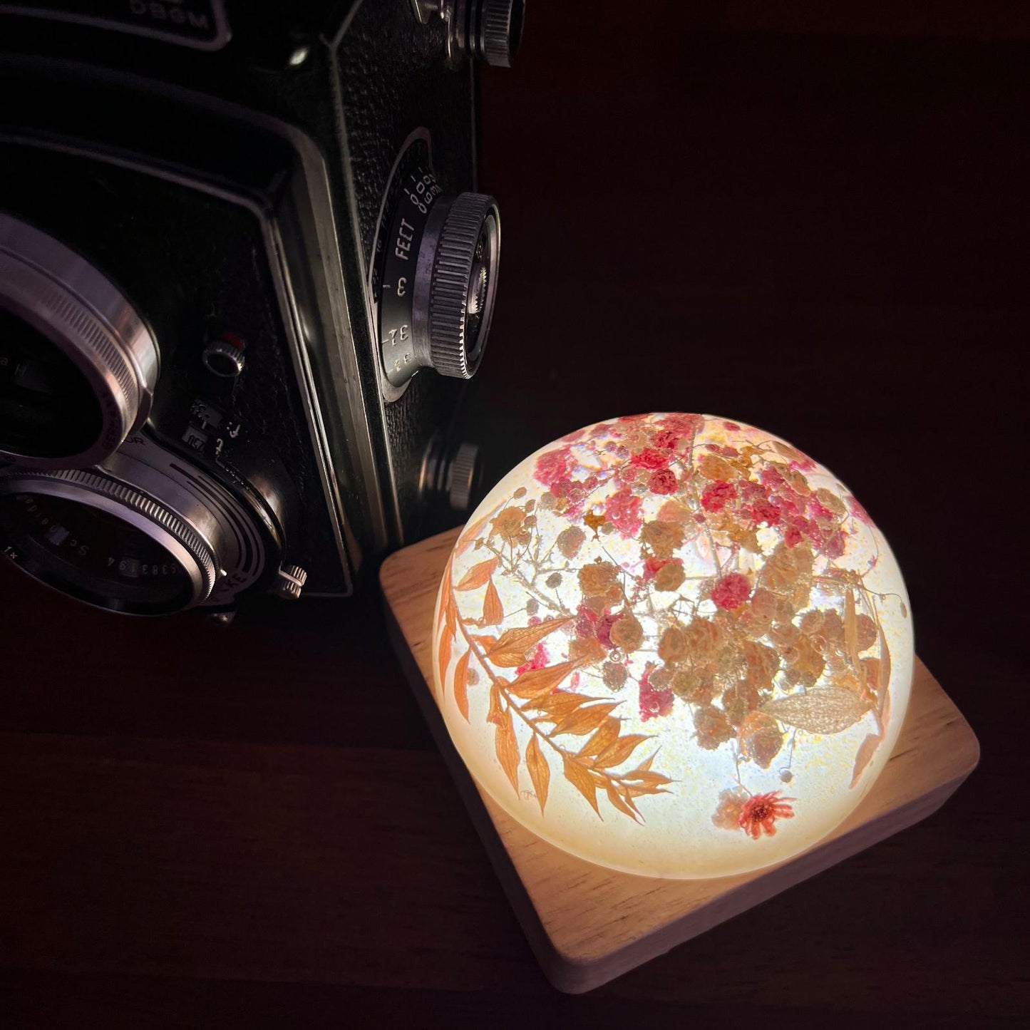 BEDSIDE NIGHT LIGHT