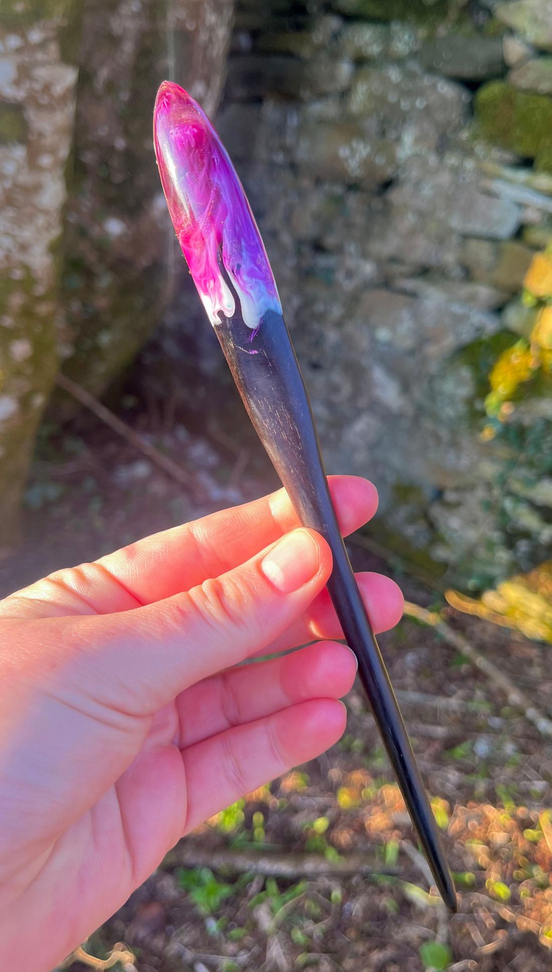 PURPLE SWIRLS - HAIR STICK