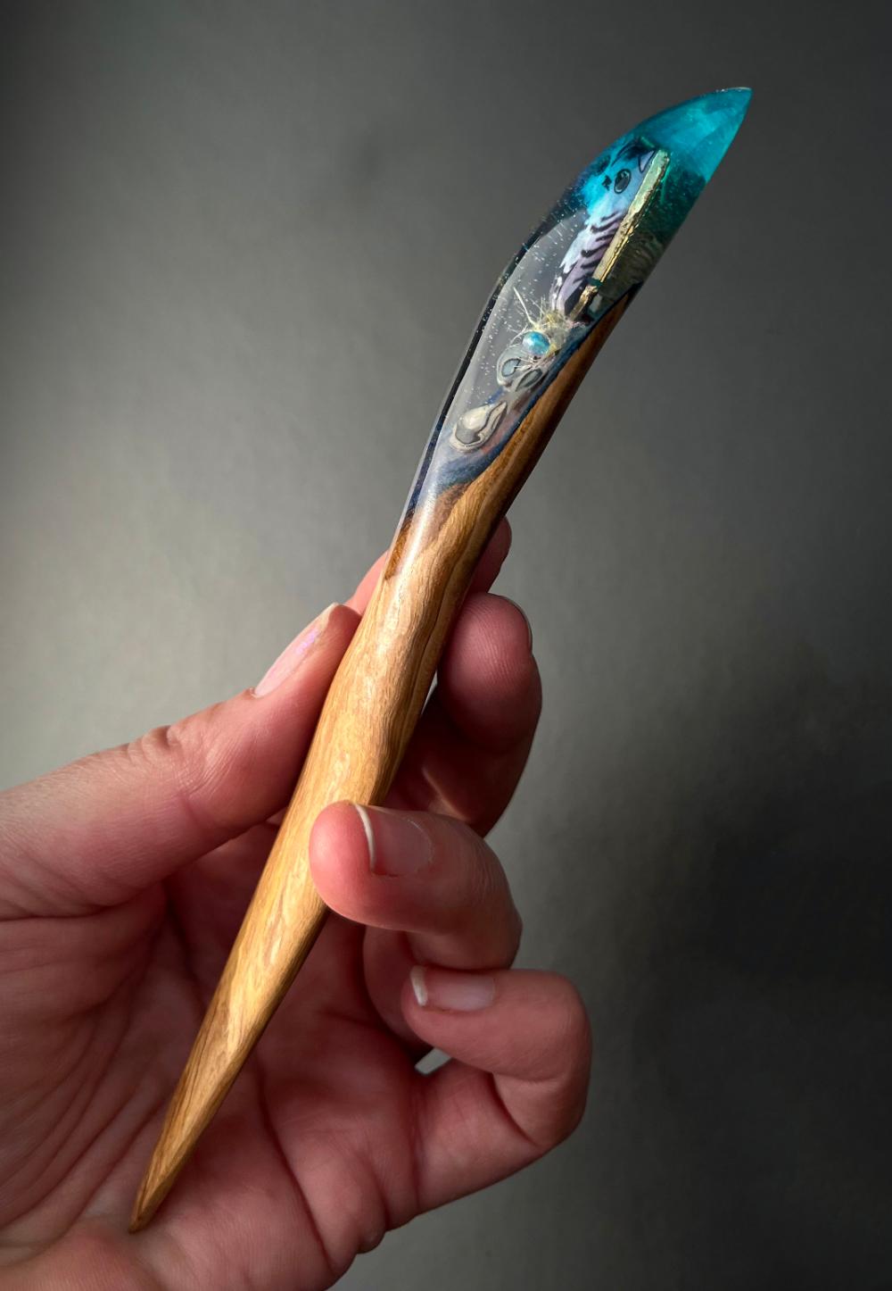 CAT AND SHELLS - HAIR STICK