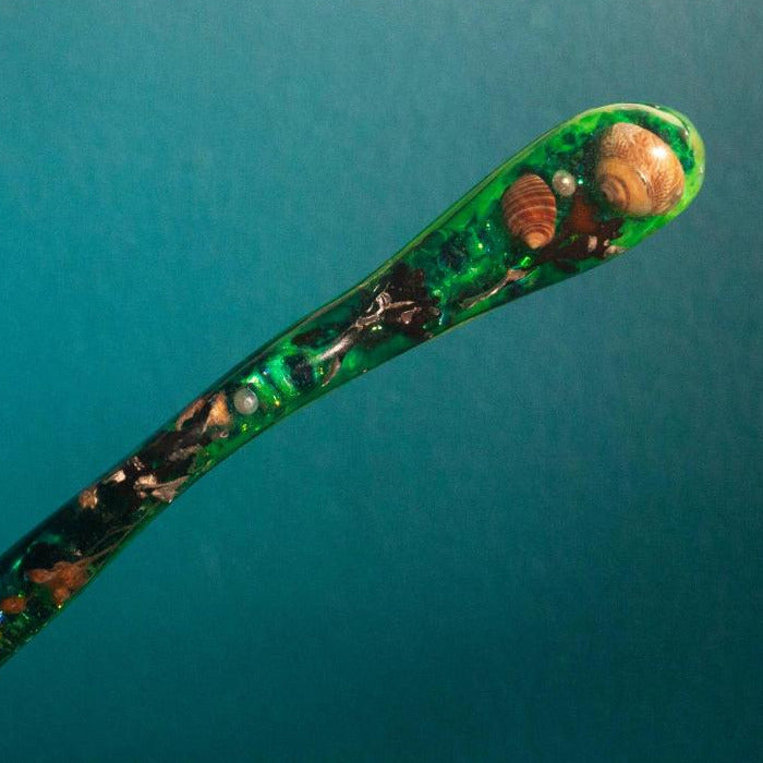 GARDEN POND - HAIR STICK