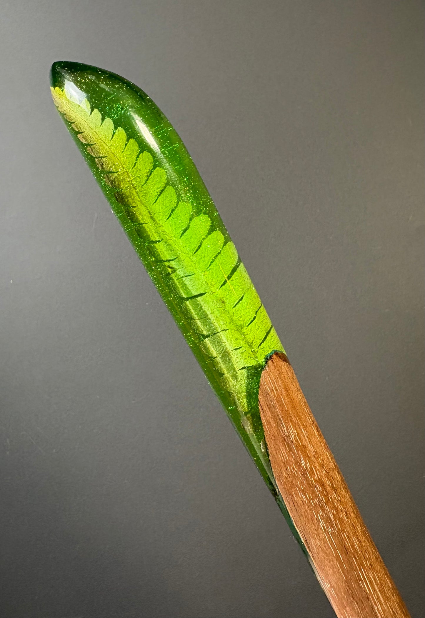 FOREST QUEEN - HAIR STICK