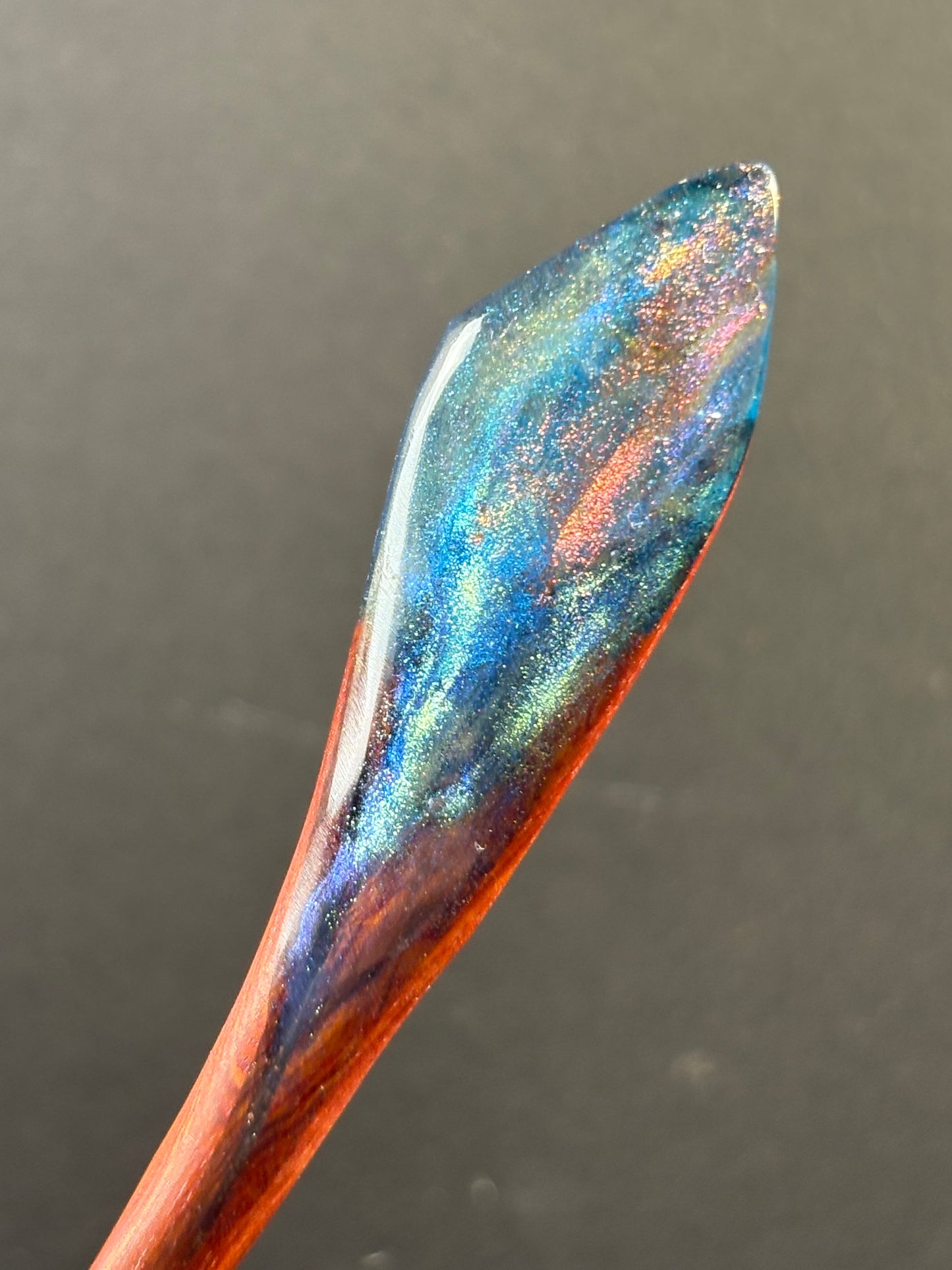 SHIMMERING WAVES - HAIR STICK