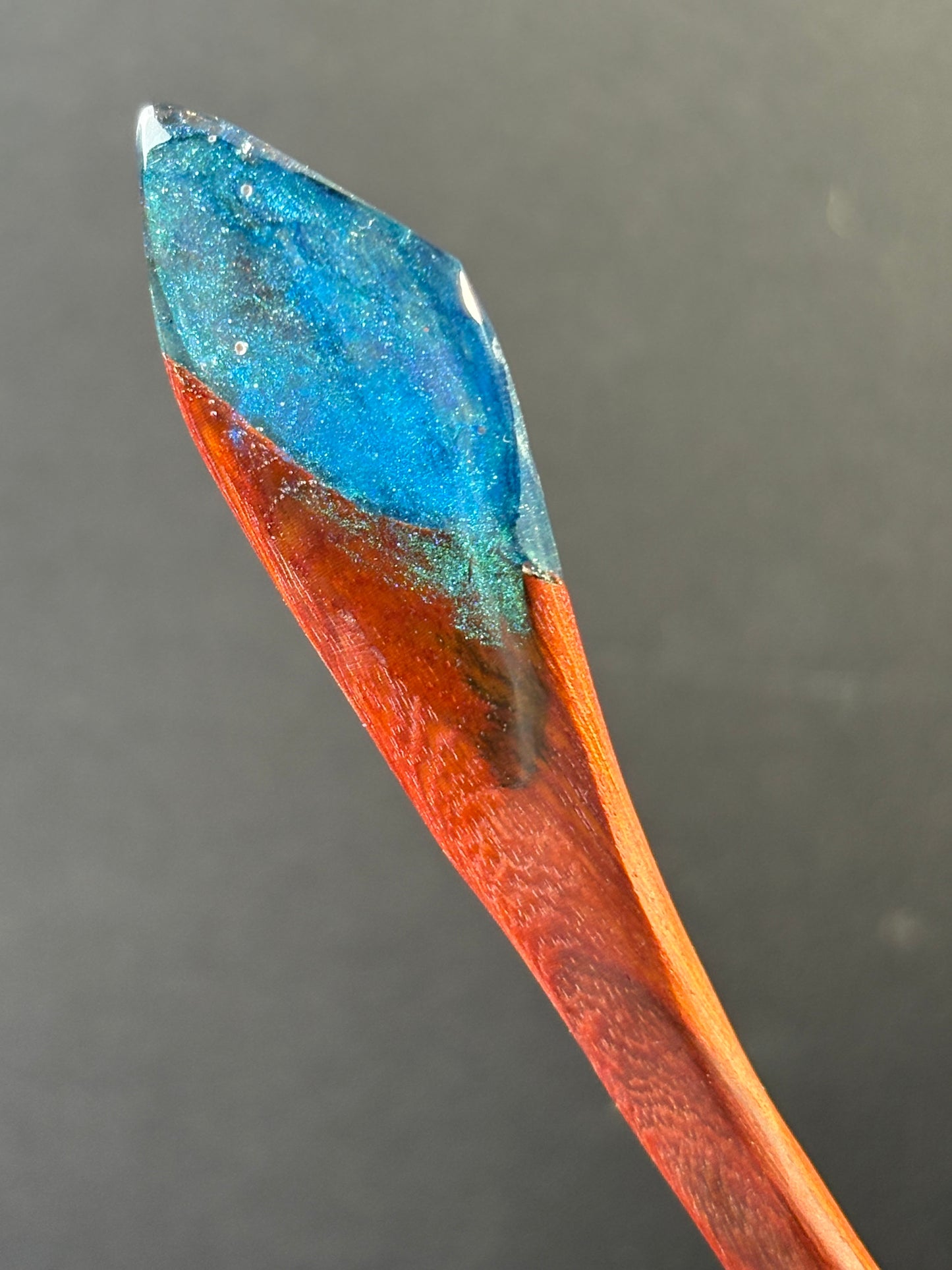 SHIMMERING WAVES - HAIR STICK