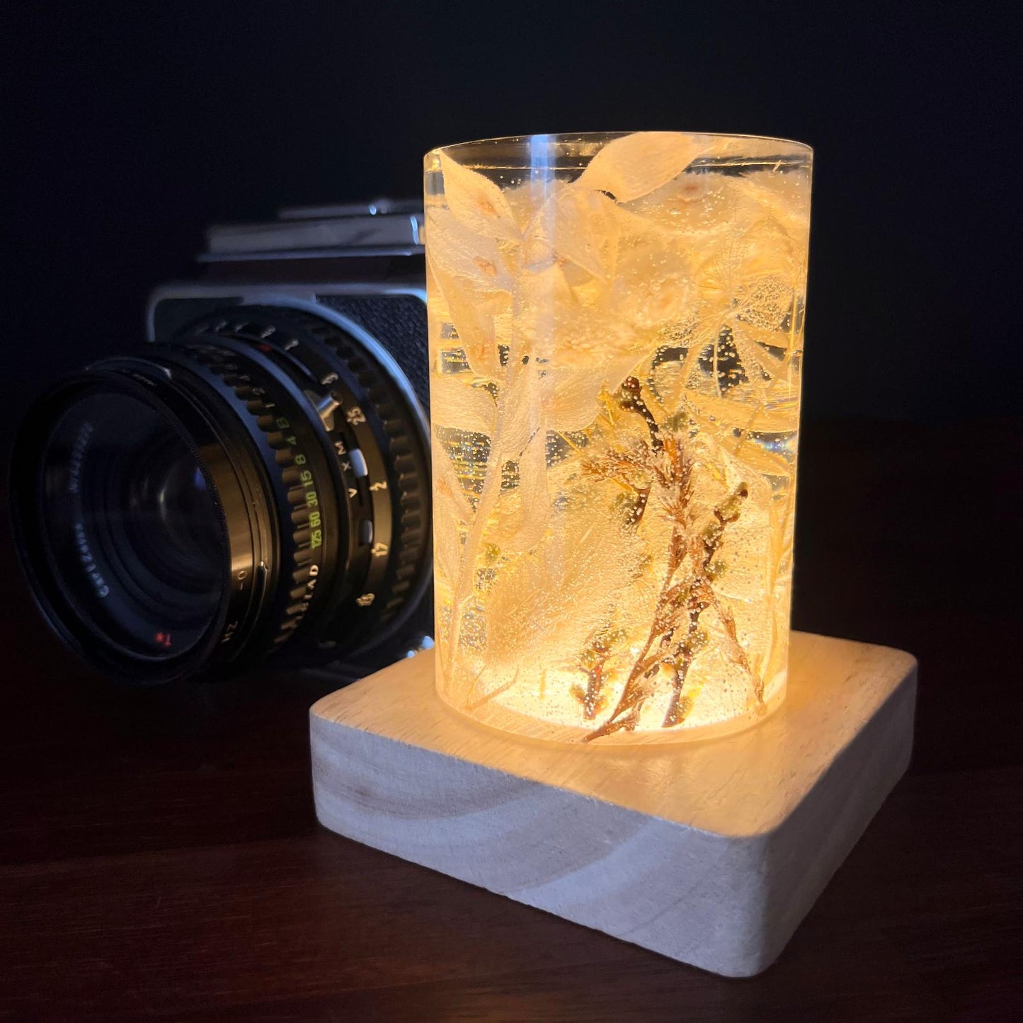 FLORAL RESIN LIGHT